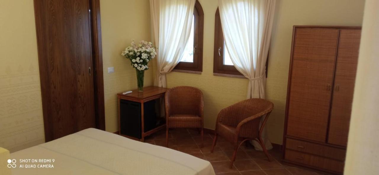 S'Ena Hotel Arbus Ngoại thất bức ảnh